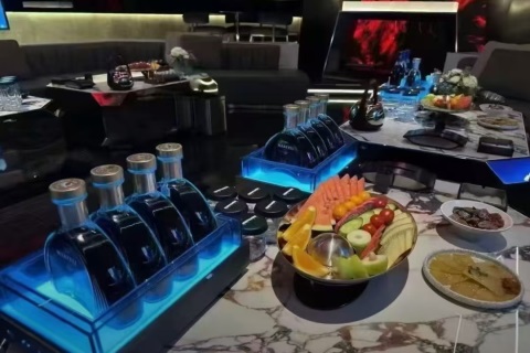 武汉商务夜总会招聘礼宾员,开启职业生涯新篇章,高薪高职等你来